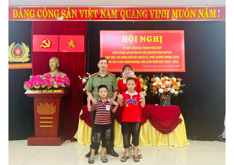 Chị Huệ - PH em Đức Phát và Đức Hưng